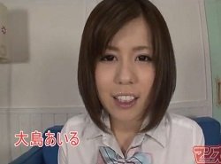 オマンコに指を３本入れて白濁液を垂らしながらオナニーする制服女子