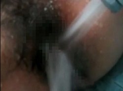 自撮りカメラ片手に指やシャワー利用した大胆オナニー記録するHな女子